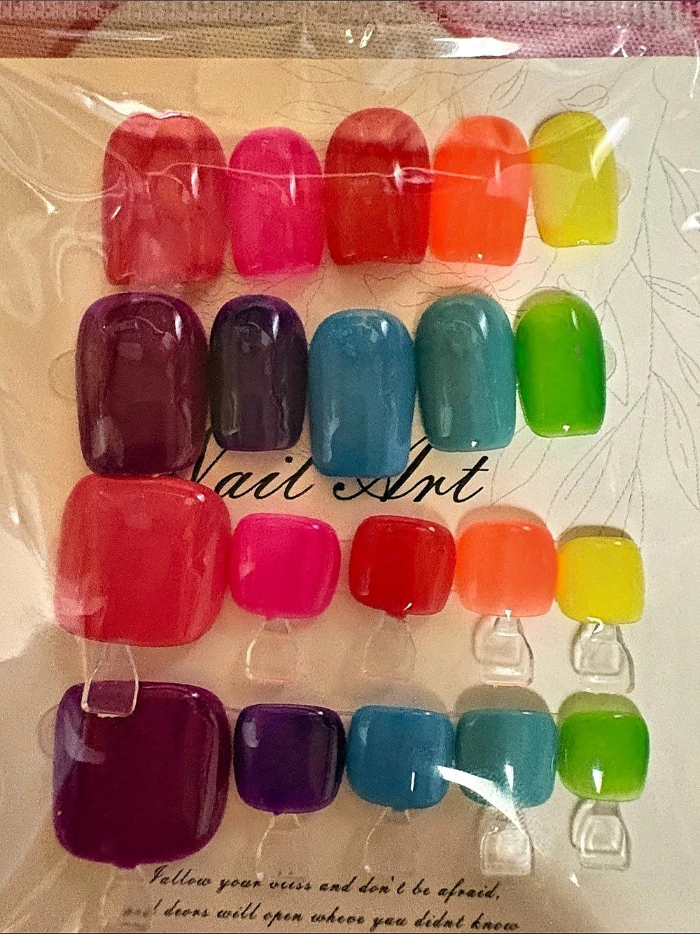 Press-On Nails Red & Pink NWT